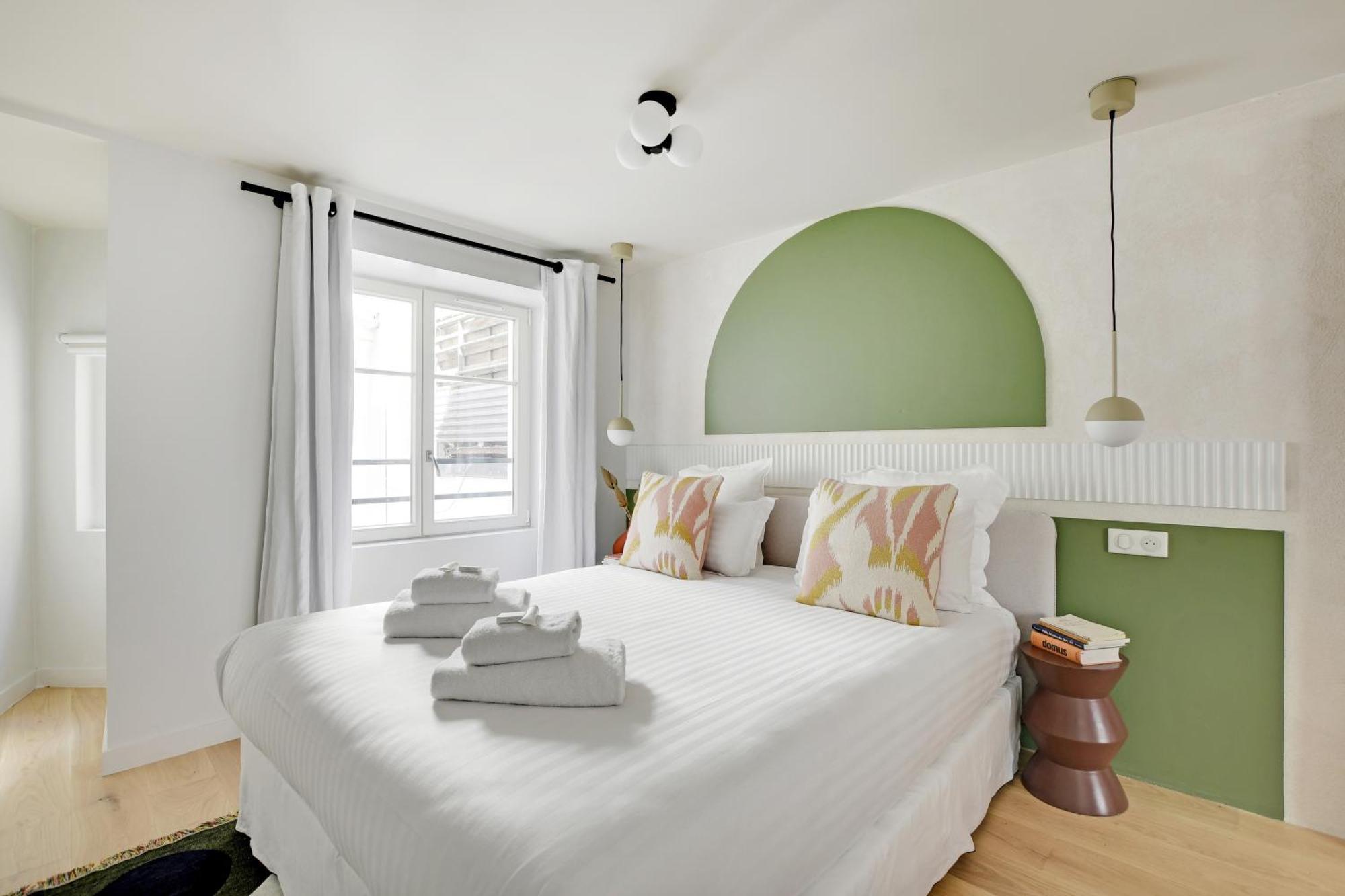 Sereners Apartments In Montorgueil - Rue Saint-Denis Париж Экстерьер фото