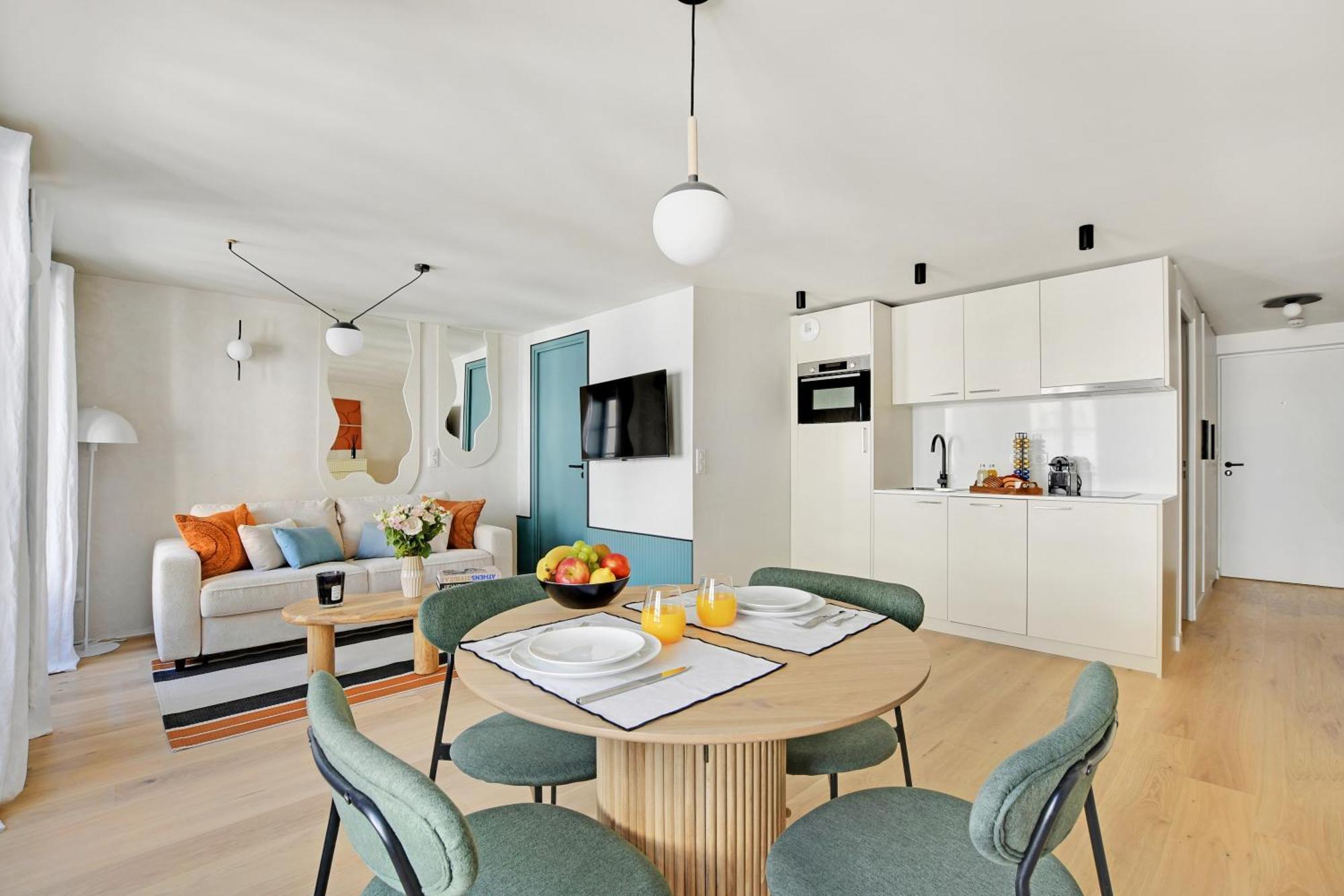Sereners Apartments In Montorgueil - Rue Saint-Denis Париж Экстерьер фото